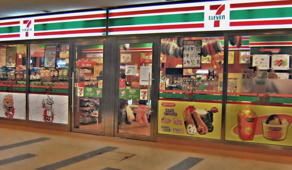 7 eleven store thailand